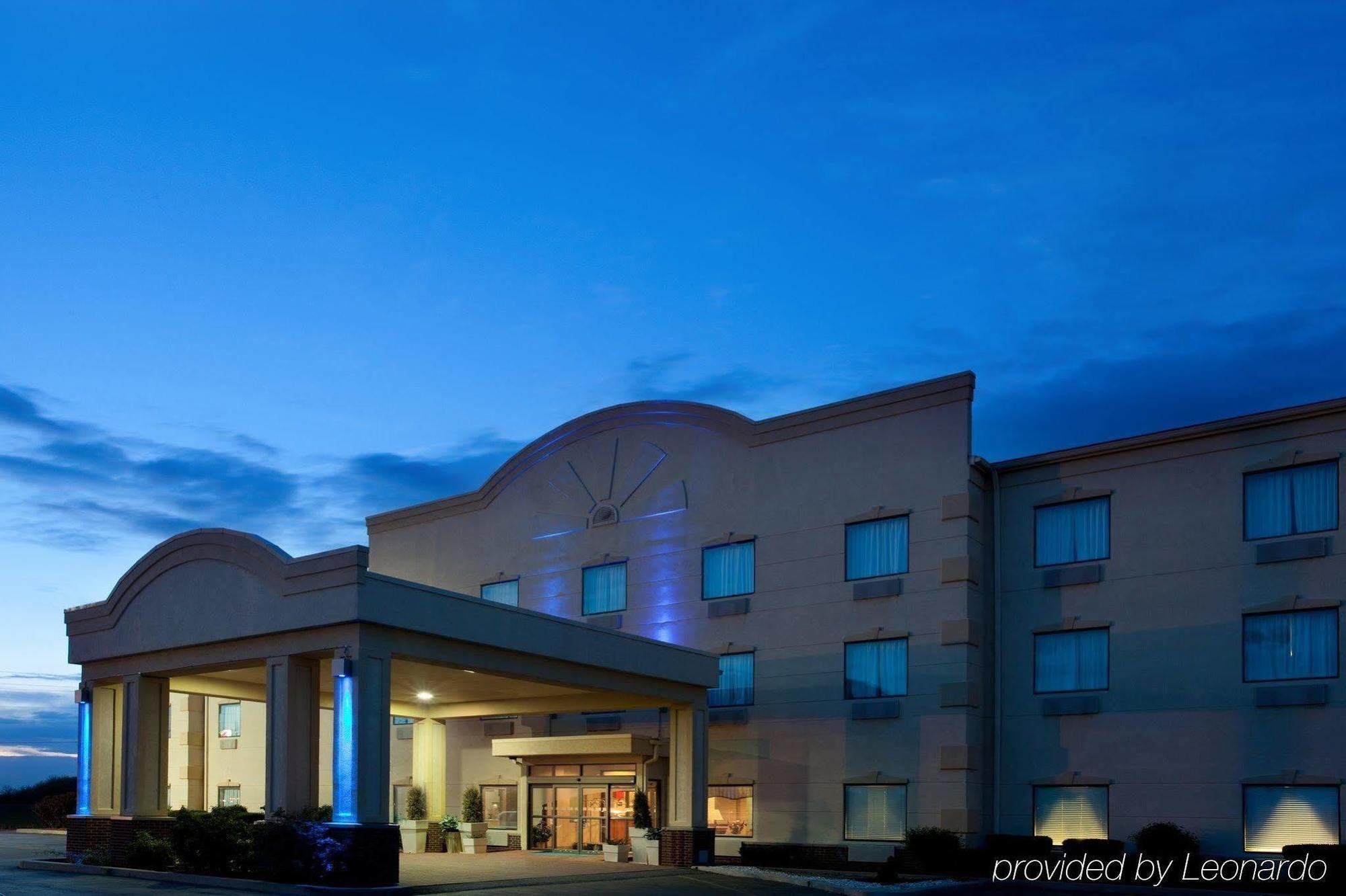 Best Western Troy Hotel Bagian luar foto